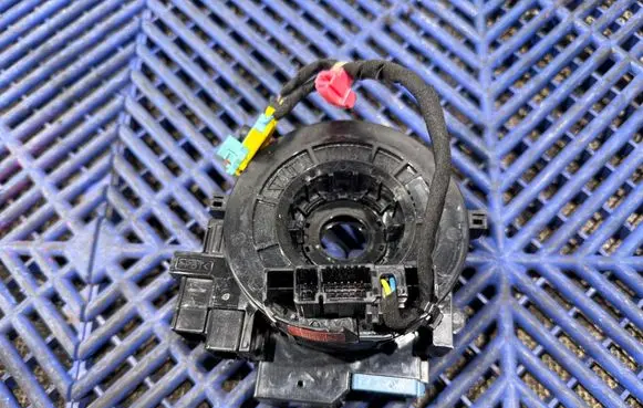 Toyota C-HR I Airbag slip ring squib (SRS ring) 89245F4010