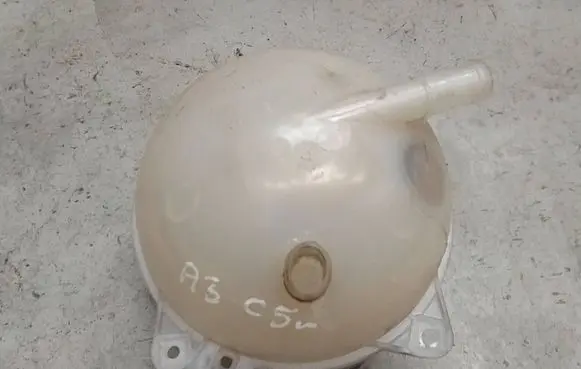 Audi A3 S3 8P Coolant expansion tank/reservoir 1K0121407A