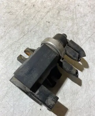 Audi A6 S6 C6 4F Turbo solenoid valve 1J0906627