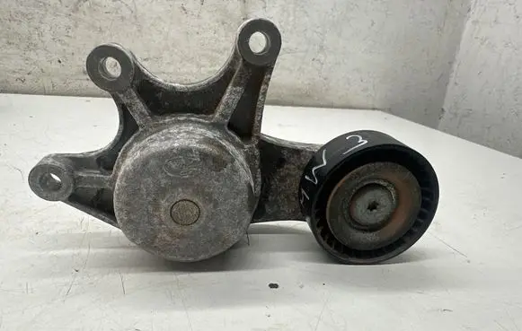 BMW 3 F30 F35 F31 Generator/alternator belt tensioner 7594969