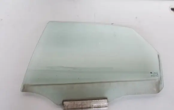 Opel Vectra A Rear door window glass 