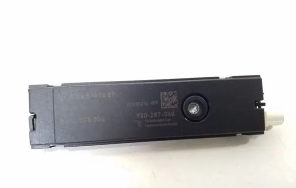 Mercedes-Benz GLA W156 X156 Aerial antenna amplifier A1668200689