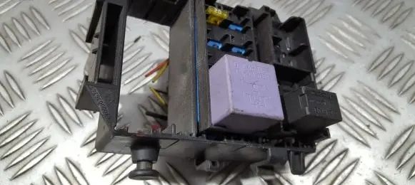 Fuse box set