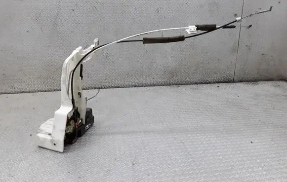Chrysler Pacifica Front door lock