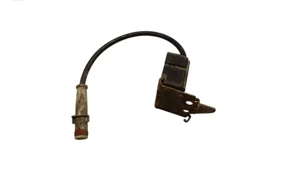 Opel Signum Air suspension front height level sensor 9570930004 002456003000 0809041111