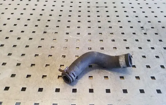 Nissan X-Trail T31 Engine coolant pipe/hose