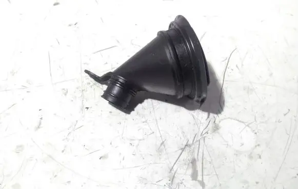 Audi Q7 4L Oil fill pipe 059103482C