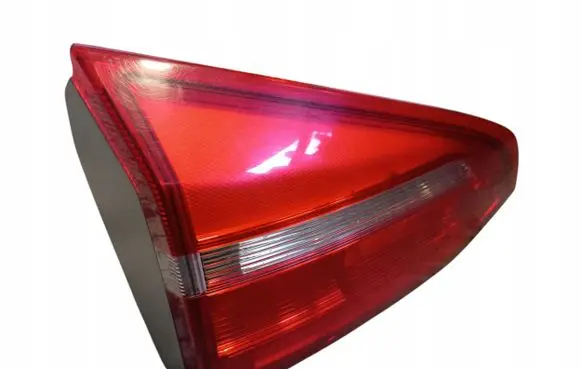 Ford Focus Rear/tail lights 13A603