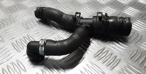 Land Rover Range Rover L405 Engine coolant pipe/hose AL3Q9Y439DA