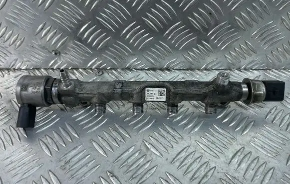 Skoda Superb B8 (3V) Fuel main line pipe 04L089G