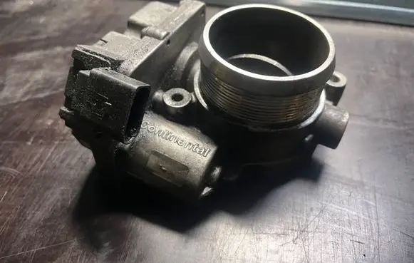 Audi A6 S6 C6 4F Throttle body valve 