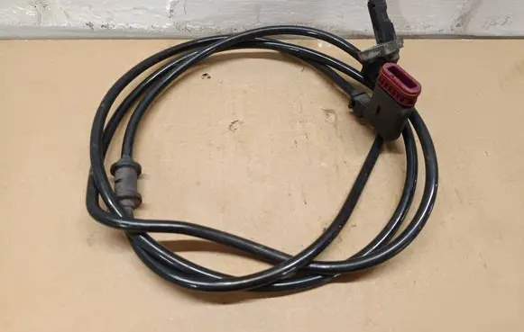 Mercedes-Benz E W211 ABS rear brake sensor A2115402417