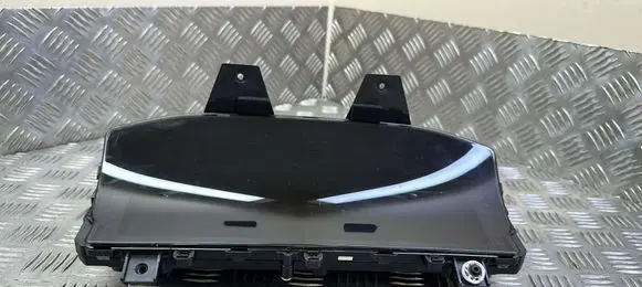 Land Rover Range Rover L405 Speedometer (instrument cluster) HPLA14C026JE HPLA14C026KD