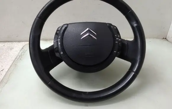 Citroen C4 I Steering wheel