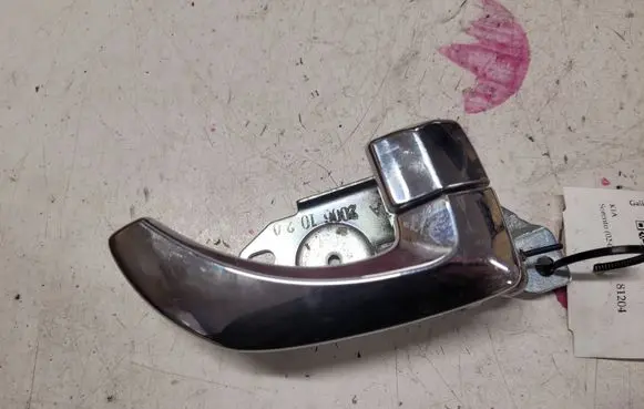 KIA Sorento Rear door interior handle