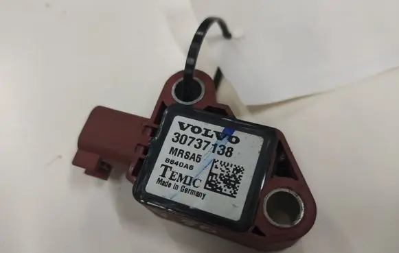 Volvo V50 Airbag deployment crash/impact sensor 30737138 MRSA5 8840A6