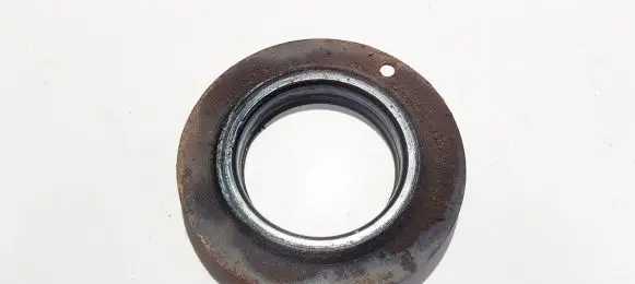 Toyota Verso Coil spring mount 