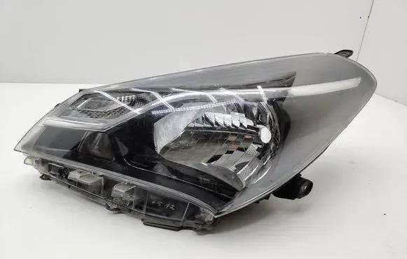 Toyota Yaris Headlight/headlamp YARISLAMPAIII