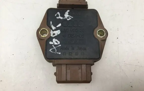 Audi A6 S6 C4 4A Ignition amplifier control unit 4A0905351
