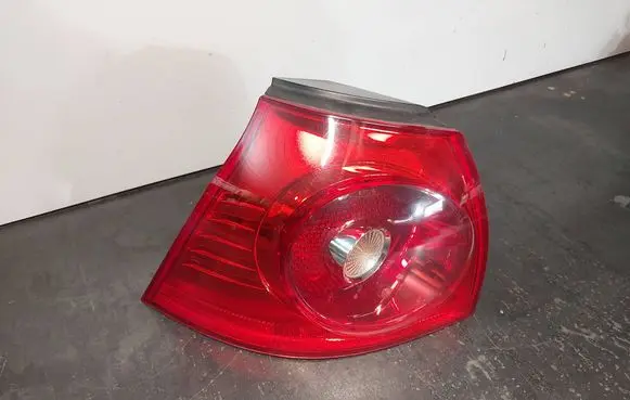 Volkswagen Golf V Rear/tail lights 1K6945095N