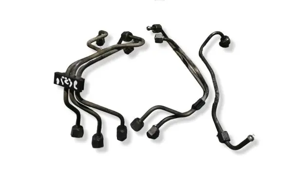 Volvo S60 Fuel injector supply line/pipe 