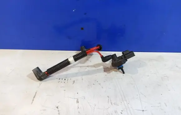 Fuel pressure sensor