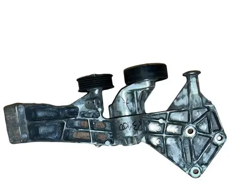 Mercedes-Benz A W168 Engine mounting bracket A1662020340