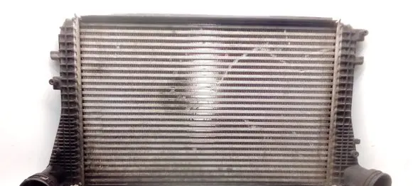 Skoda Octavia Mk2 (1Z) Intercooler radiator 1K0145803T N6897001 PA66GF30