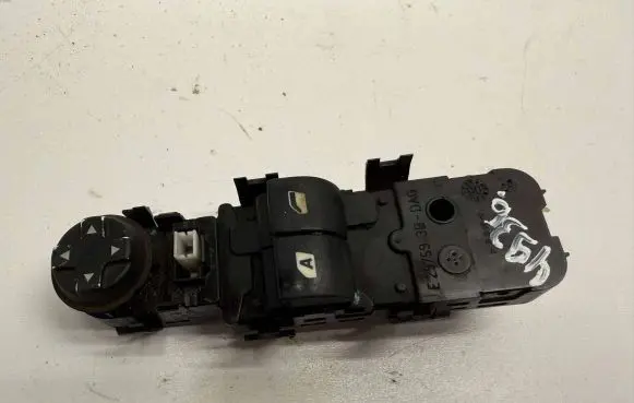 Peugeot 207 Electric window control switch 9654859177