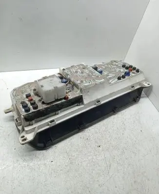 Mazda Xedos 9 Speedometer (instrument cluster)