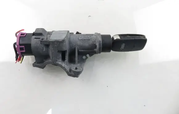 Audi A6 S6 C5 4B Ignition lock 4B0905851C