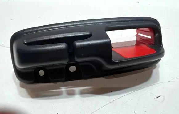 Mitsubishi Outlander Rear seatbelt buckle MR792852