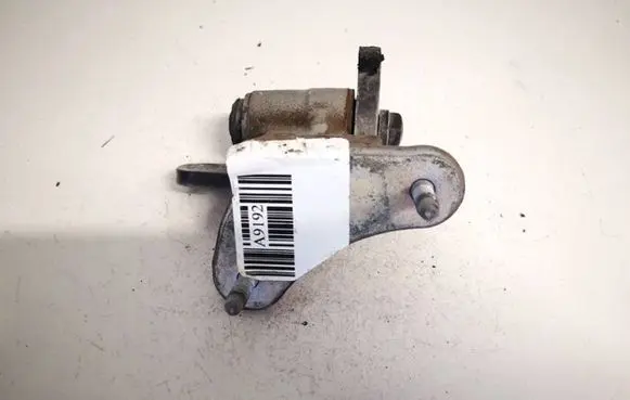 Mercedes-Benz C AMG W204 Front door upper hinge