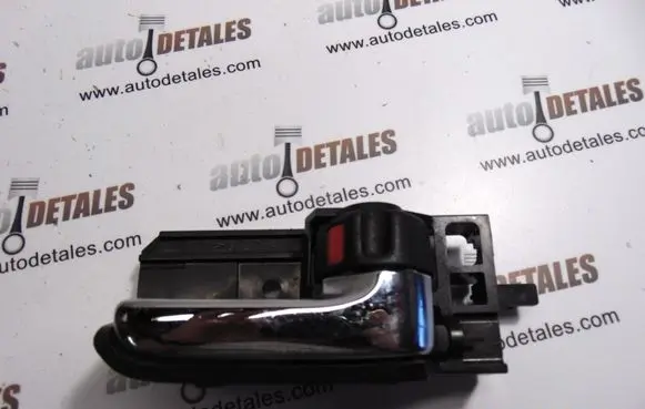 Toyota Corolla Verso AR10 Front door interior handle