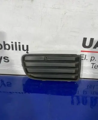Mitsubishi Carisma Front bumper lower grill XR384228RH XR910217RH