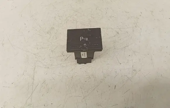 Volkswagen Touareg I Parking (PDC) sensor switch 7L6919281