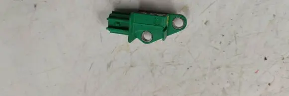 Audi A4 S4 B8 8K Airbag deployment crash/impact sensor 1K0909606C