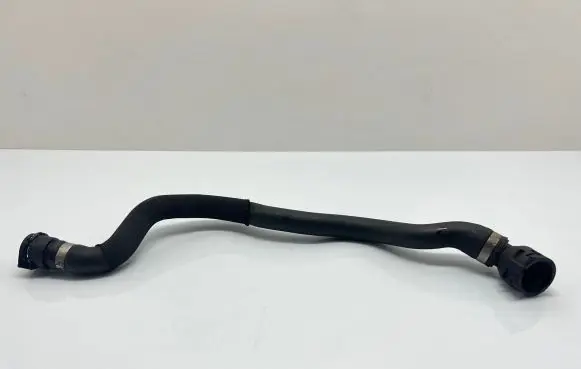BMW 5 GT F07 Engine coolant pipe/hose 7805796
