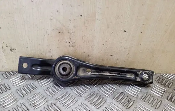 Skoda Octavia Mk3 (5E) Engine mount bracket 5Q0199855N
