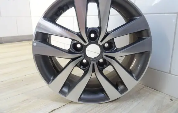 Hyundai i30 R16 alloy rim 52910G4200