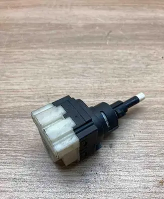 Audi Q7 4L Brake pedal sensor switch 1K2945511 MW3