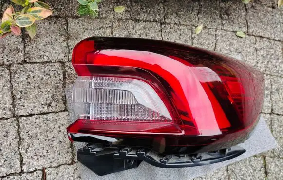 Ford Escape IV Rear/tail lights PJ6B13404A