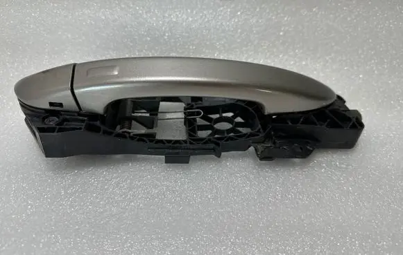 Volkswagen PASSAT B7 Rear door exterior handle 3C0837886J