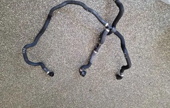 BMW M8 F93 Gran Coupe Engine coolant pipe/hose 17128679008 16269713 8377671