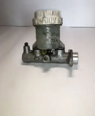 Mitsubishi Pajero Sport I Master brake cylinder