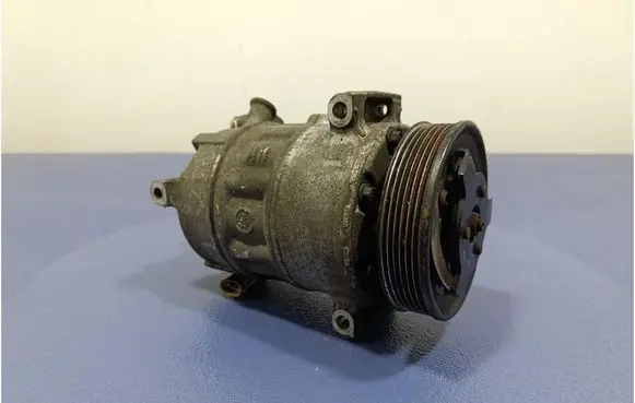 Opel Insignia A Air conditioning (A/C) compressor (pump) 13232307