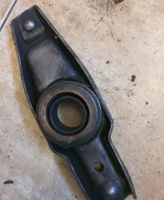 Volkswagen Transporter - Caravelle T4 Front lower control arm/wishbone 043151180231