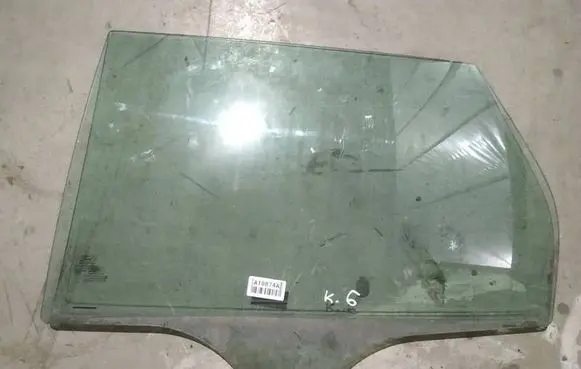 Ford Focus Rear door window glass as2