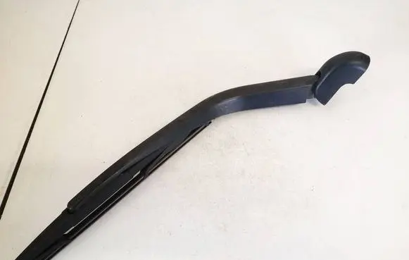 Nissan Note (E11) Rear wiper blade arm 