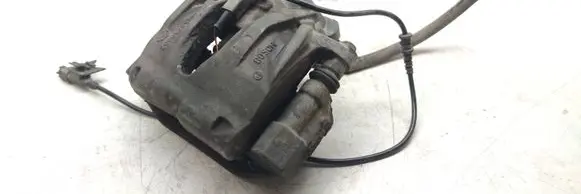 Mercedes-Benz E W211 Front brake caliper Z06028295